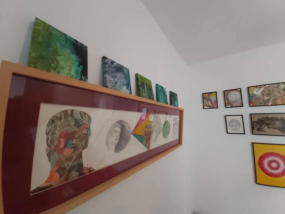 Luminoso Apartamento En El Centro, Con Mucho Arte Seville